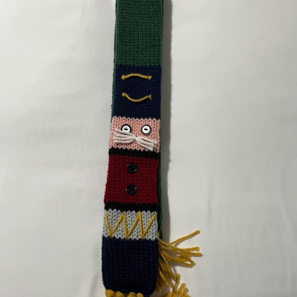 Knit Nutcracker Scarf - Picture 6 of 9